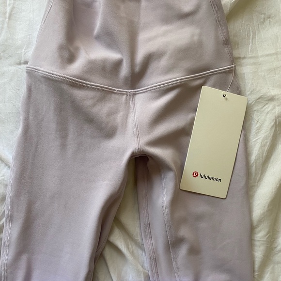 LULULEMON - Picture 4 of 6